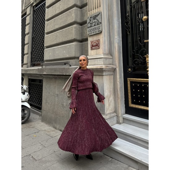 Simli triko etekli takım